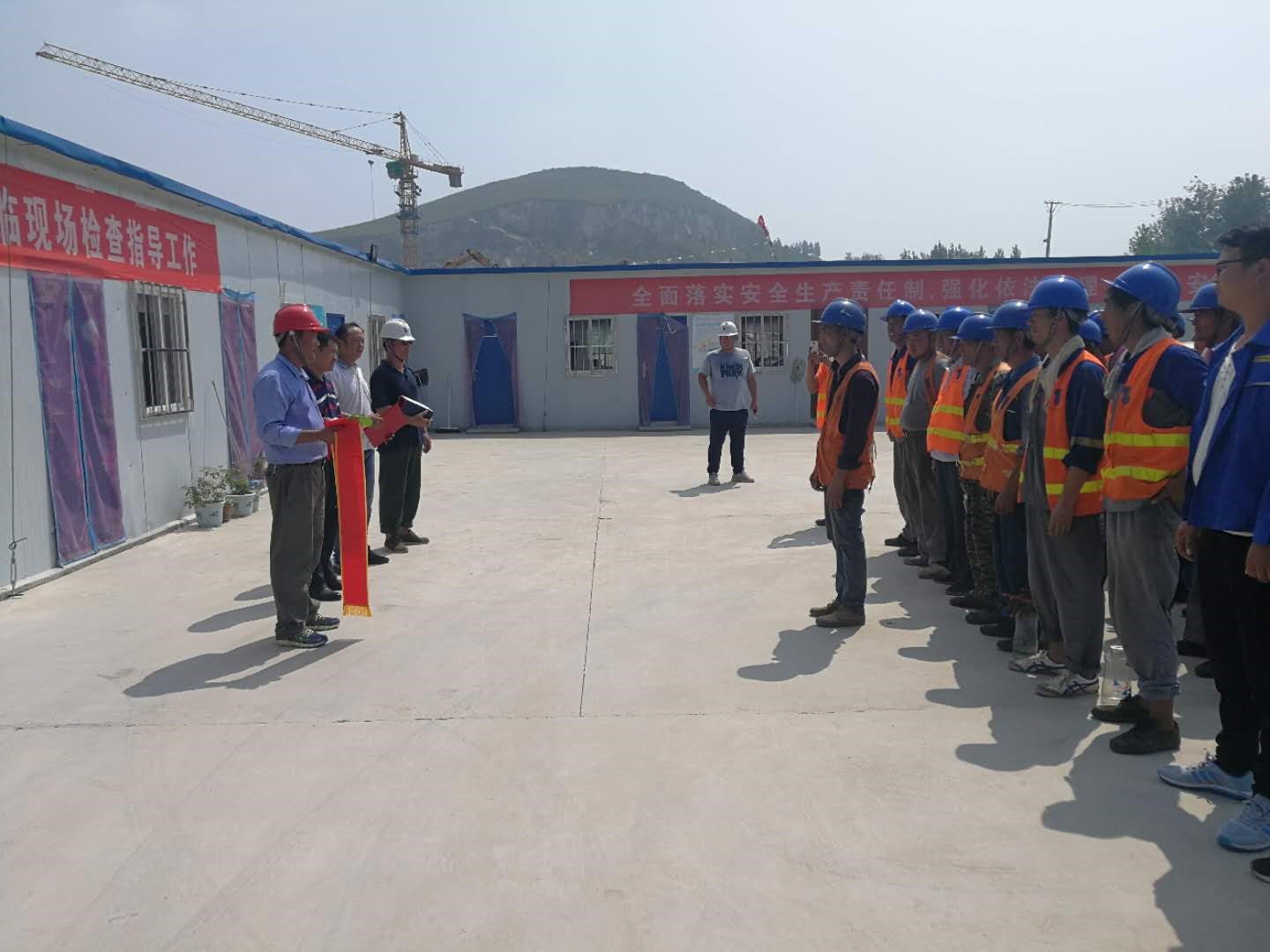 1533897807137792.jpg 1.jpg